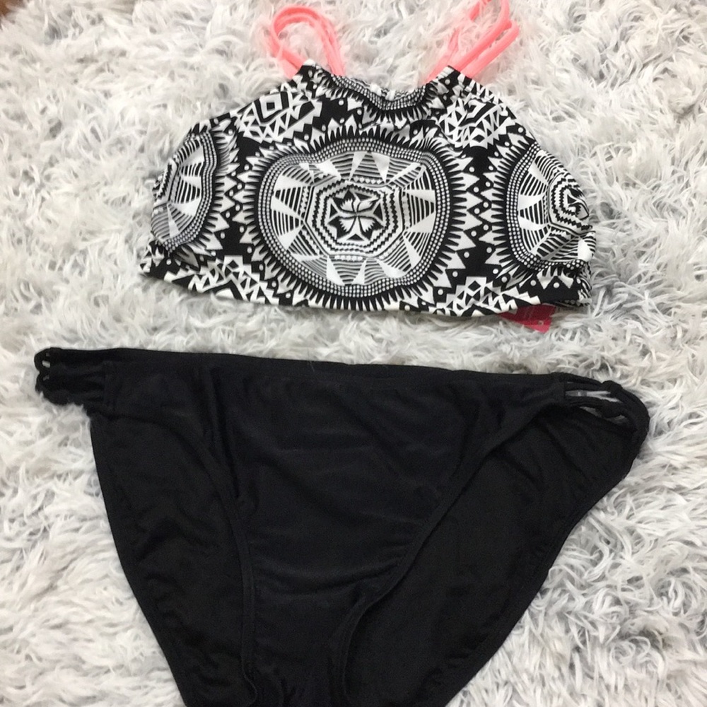 Black bikini bottom